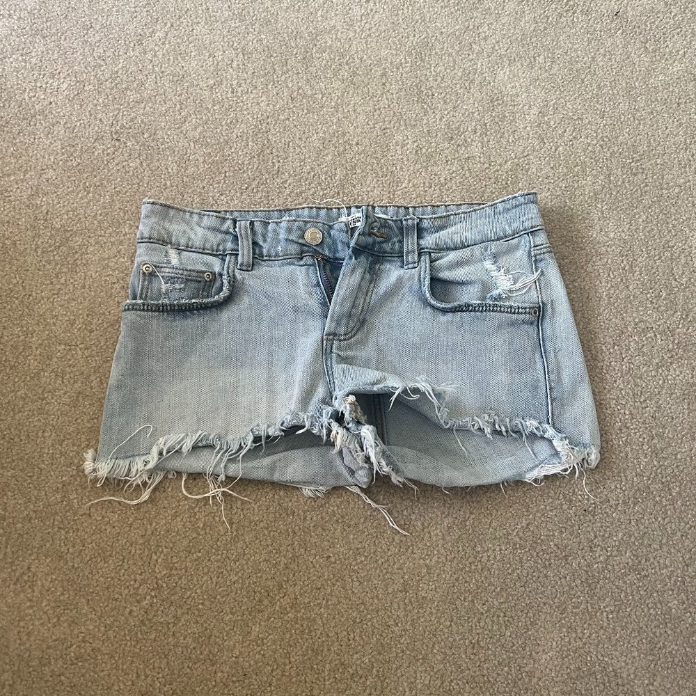 Zara Authentic Denim TRF, Size 4, Light Wash